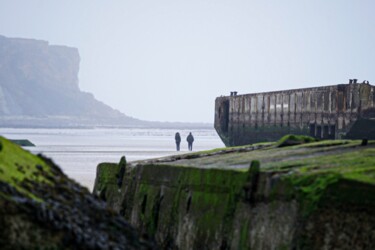 Le port artificiel sous la brume