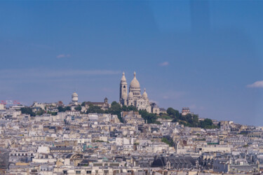 Vue sur la colline de Montmartre et le Sacré-Coeur