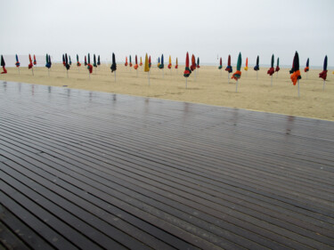 Les parasols depuis les cabines des Planches